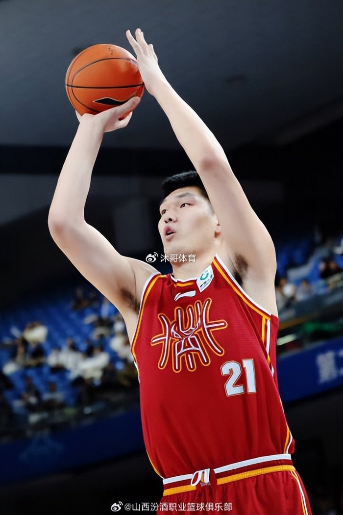 CBA俱乐部杯:诺威尔39分主导, 山西末节发威双杀广州3连胜晋级八强