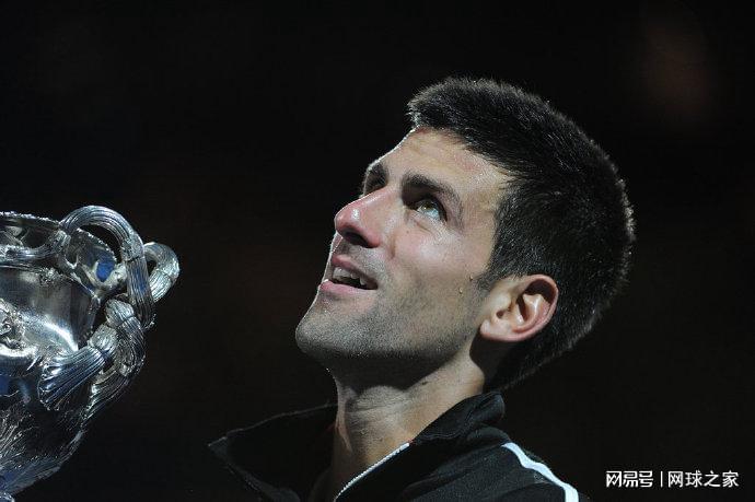 九游体育app-澳网十冠王重返墨尔本，今年能夺冠吗？