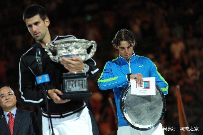 九游体育app-澳网十冠王重返墨尔本，今年能夺冠吗？