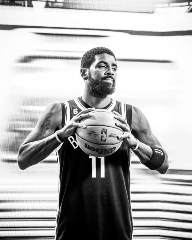 1664247953777002175.jpg 九游体育中国官网-篮网媒体日(上):KD认可夏季运作 欧文迎救赎一季